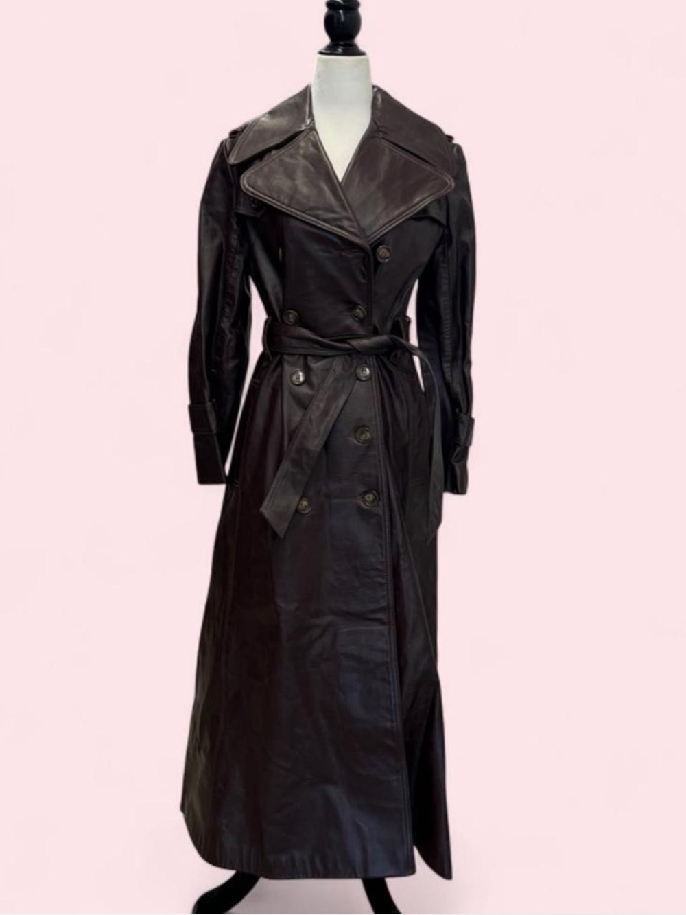 1970s Vintage Saks Fifth Avenue genuine leather trench coat